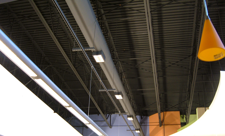 Commercial ceiling ductwork